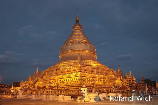 Shwezigon Pagoda at Dawn