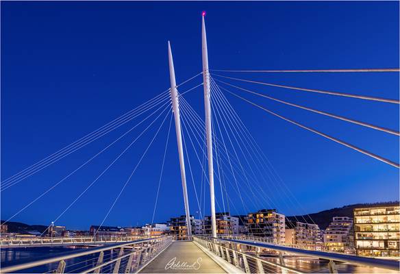 Ypsilon Bridge in Drammen, Norway (explored)
