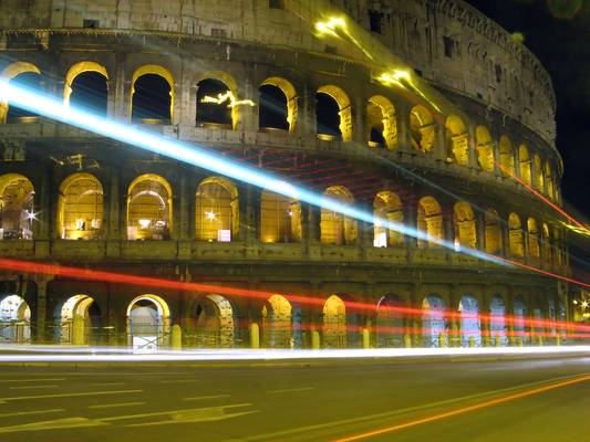 Colosseo in notturna 2