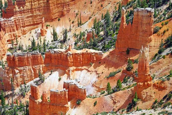 Fancy hoodoos of Bryce Canyon from Inspiration Point, Utah