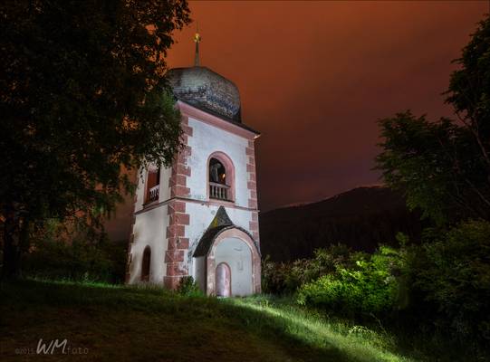 Ampass Glockenturm der Pfarrkirche Johannes der Täufer