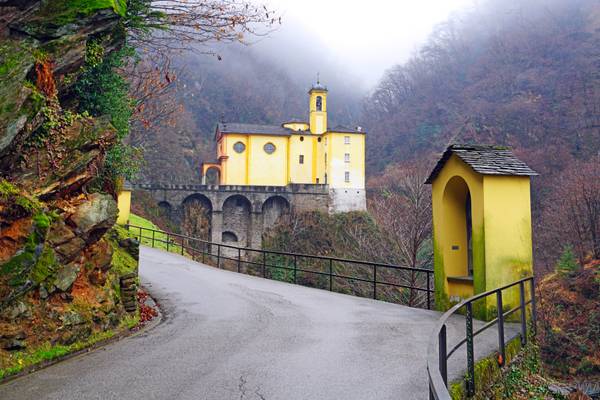 Via Sacro Monte, Brissago, Switzerland