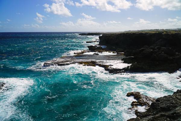 Stunning turquoise water of Animal Flower Bay, Barbados