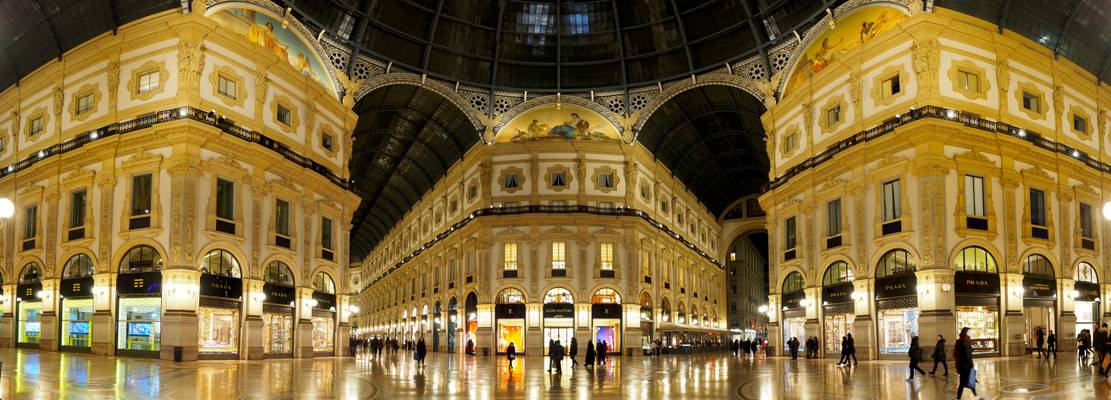 Galleria Vittorio Emanuale II by night, Milano, Lombardia, Italia