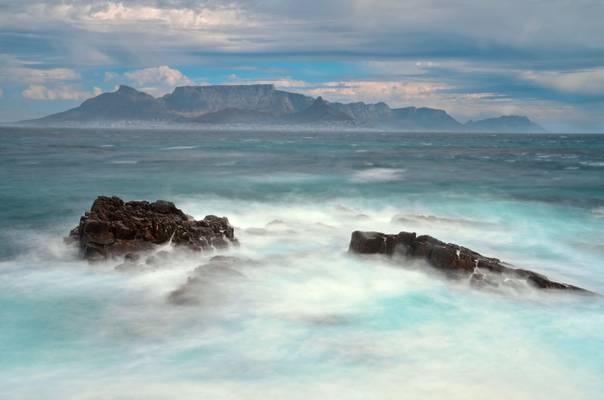 Smooth Sea & Cape Town