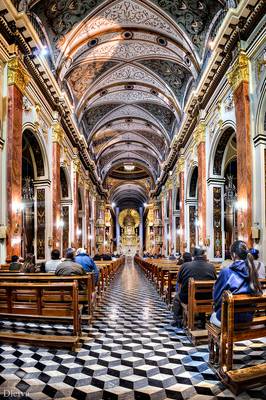 Salta, Argentina (Interior de la Catedral)