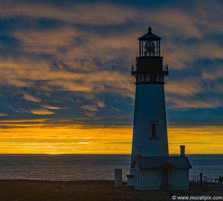 Yaquina Head Lighthouse @ Sunset