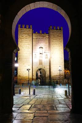 Toledo by night. Puerta De Alcantara