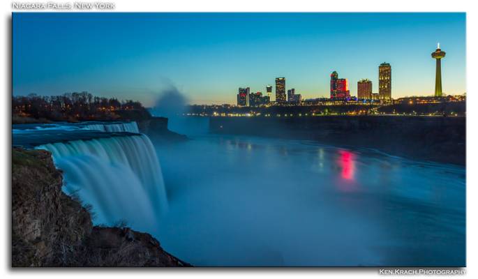 Niagara Blue Hour