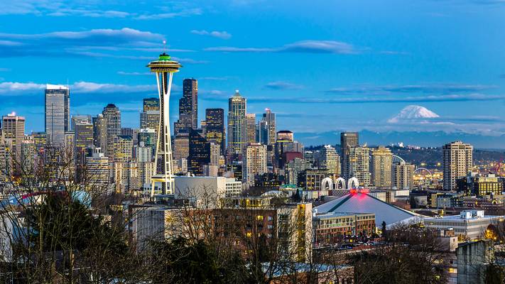Kerry Park Skyline f. Mount Rainier