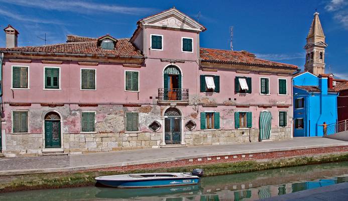 Nice day in Burano