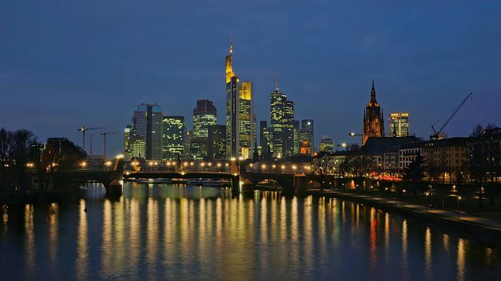 Frankfurt skyline III