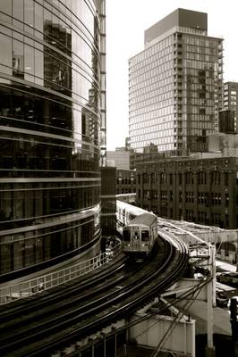 Train on elevated tracks, Chicago, Illinois, USA