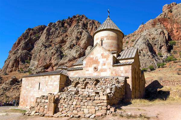 Surb Karapet Church, 1216-1227