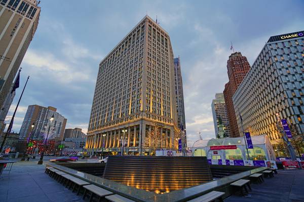 Woodward Fountain, Detroit, Michigan