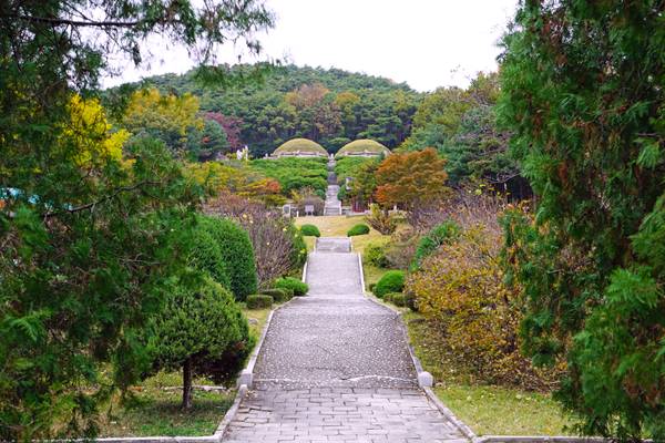 Stairway to the Tomb of King Kongmin, Kaesong, North Korea