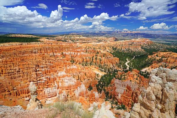Incredible view of Bryce Canyon from Inspiration Point, Utah, USA