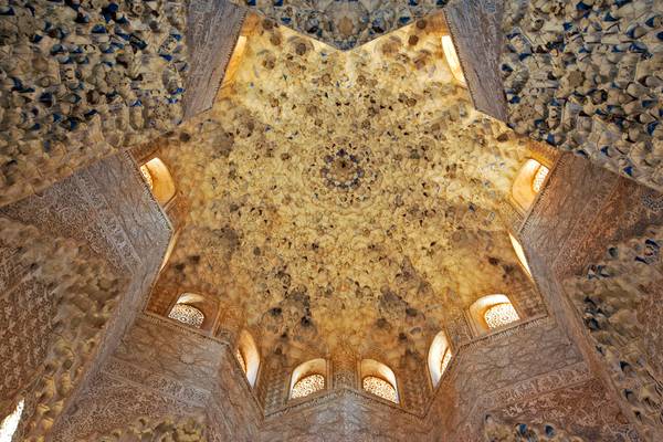 Fairytale ceiling from Arabian Nights in Alhambra