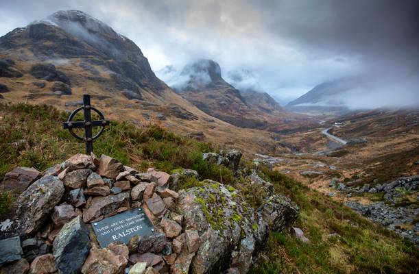 Ralston Cairn and the Three Sisters, Glencoe