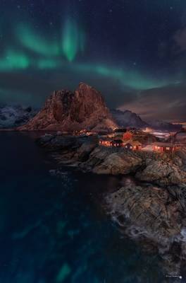 The lady about Hamnoy.jpg