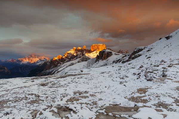 Sunrise on Croda Rossa, Croda dei Rondoi e Torre dei Scarperi