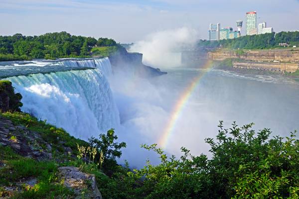 Amazing rainbow over Niagara