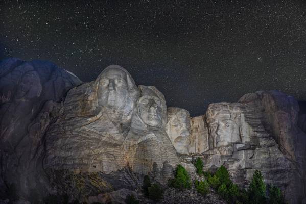 night time at Mt Rushmore when they light up the faces