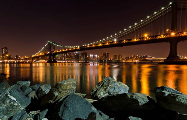 Manhattan is a narrow island off the coast of New Jersey devoted to the pursuit of lunch...