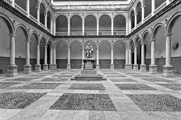 Seminary cloisters inside Palacio Del Patriarca (Patriarca Palace)