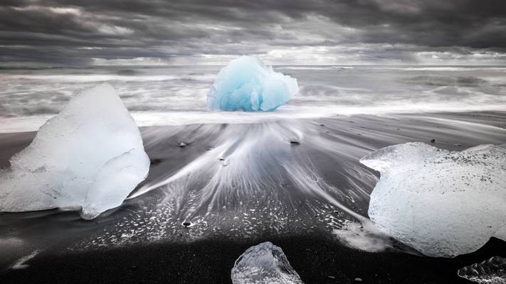 Jokulsarlon ice beach - Iceland - Travel photography