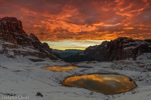 Alba sui laghi dei piani