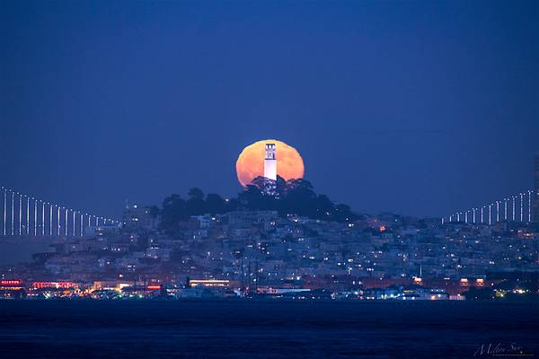 Silent Moonrise behind the Coit Tower