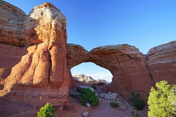 Broken Arch in the soft evening light, Arches NP, USA