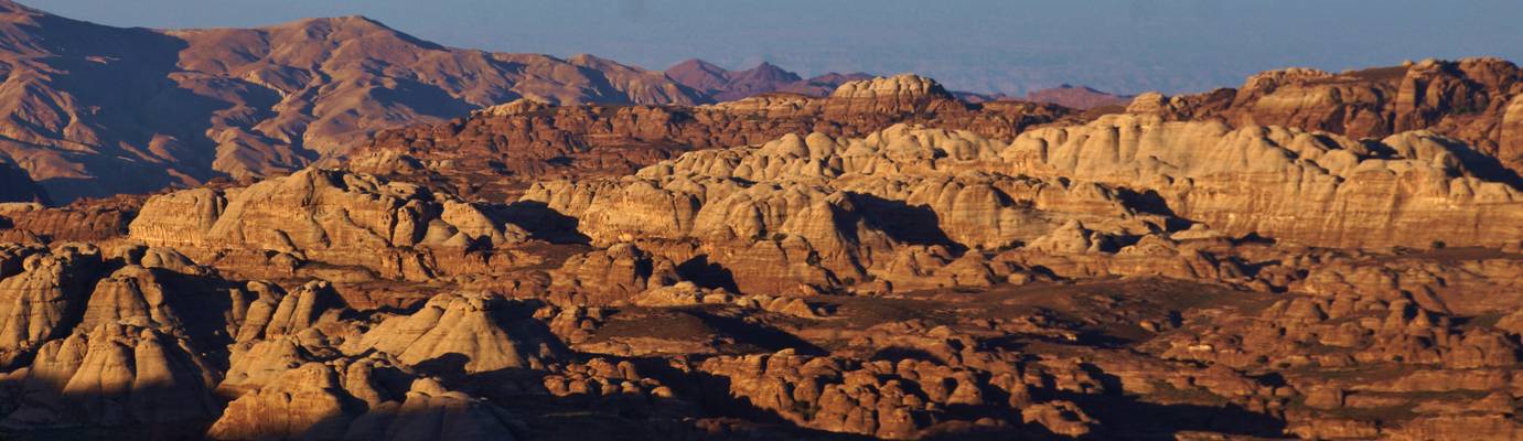 Sunrise lights and shades in Petra