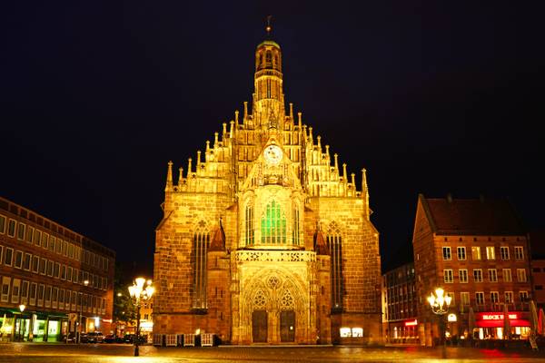 Nuremberg by night. Church of Our Lady