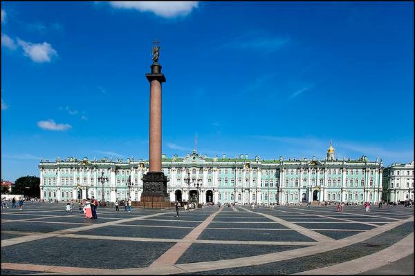 Dvortsovaya (Palace) Square in Saint Petersburg