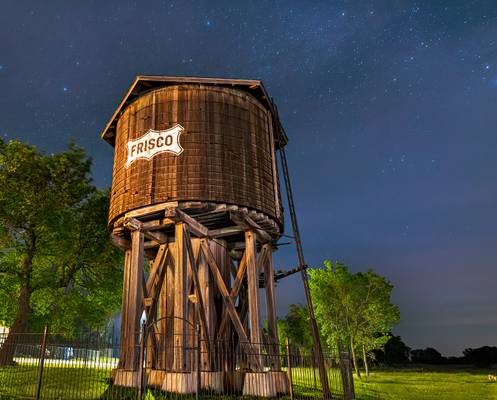 Another shot of the old Frisco Water Tower in Beaumont, Ks