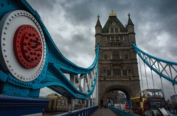 Tower Bridge - Explore 280116