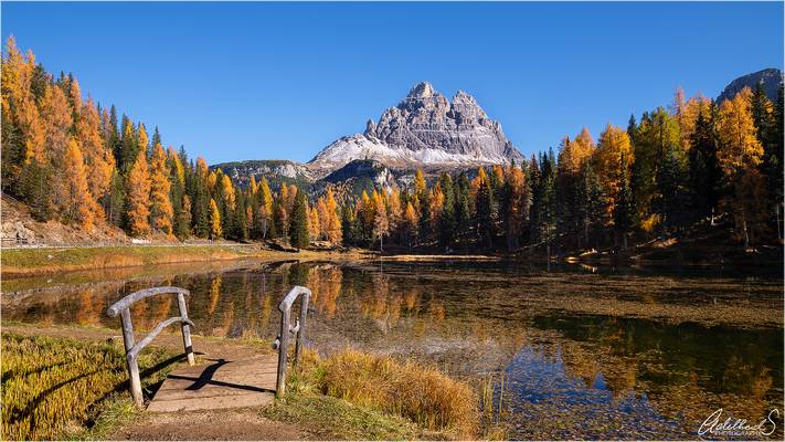 Lago Antorno in Autumn