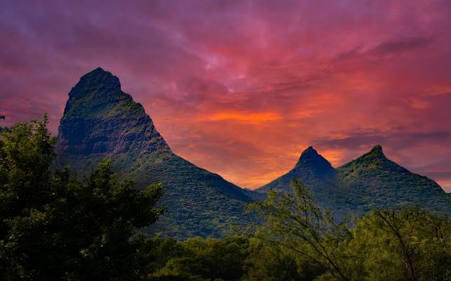 "The Pitons" Mauritius *
