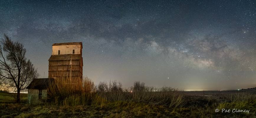 Abandoned Grain Elevator with milky Way