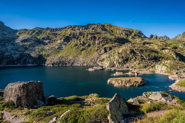 Juclar Lake, Pyrenees