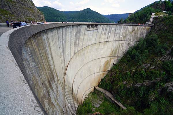 Vidraru Dam, Transfăgărășan, Romania