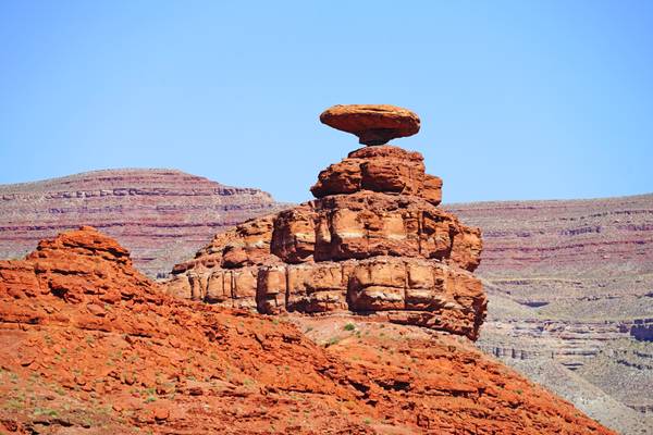Weird Mexican Hat rock, Utah, USA
