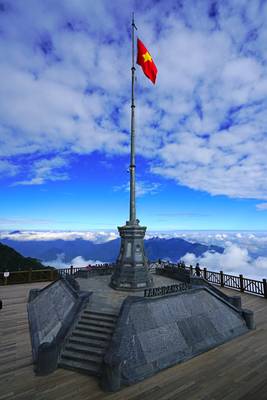 Fansipan peak, 3143m, Vietnam