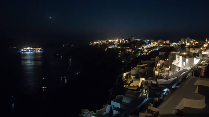 Oia by night