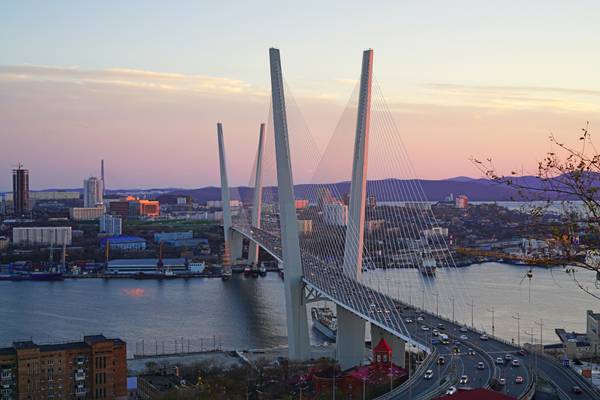 Zolotoy Bridge, Vladivostok, Russia