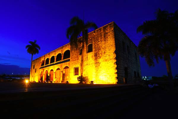 Santo Domingo at the blue hour. Alcázar de Don Diego Colón