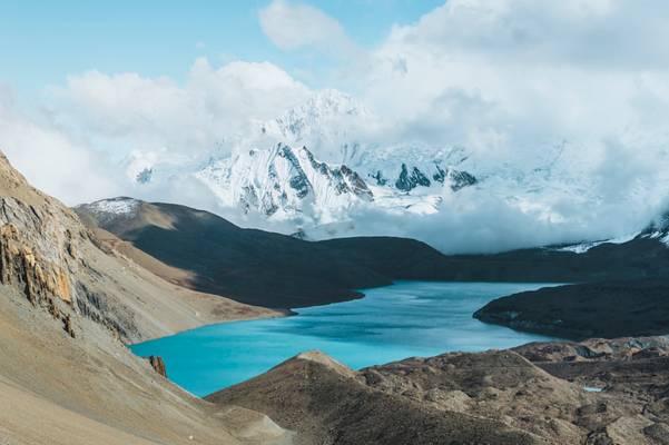 Huge Mt. Gangapurna and Tilicho lake in front