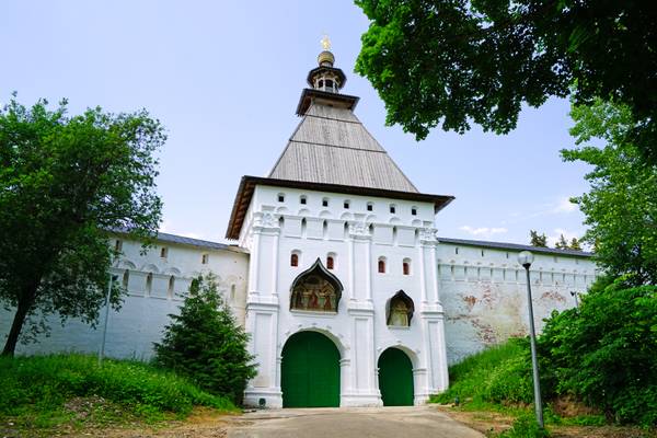 Eastern gatehouse of Savvino-Storozhevsky Monastery, Zvenigorod, Moscow region